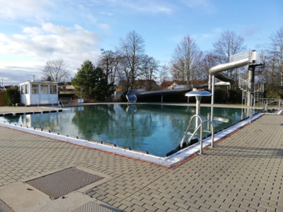 Nichtschwimmerbecken
