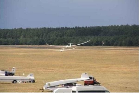 Verkehrslandeplatz als Flugsportanlage 