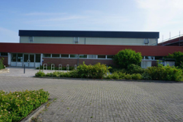Sporthalle am AquariUM außen