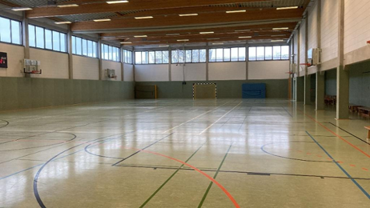 Sporthalle