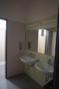 Sporthalle Dreiklang WC