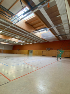 Sporthalle Dreiklang innen