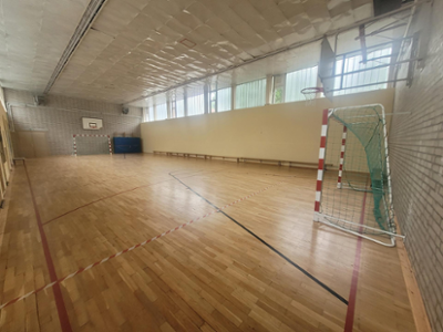 Sporthalle Göritz innen