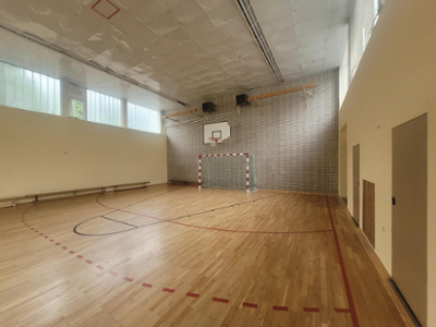 Sporthalle Göritz innen