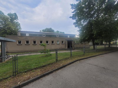 Sporthalle Göritz außen