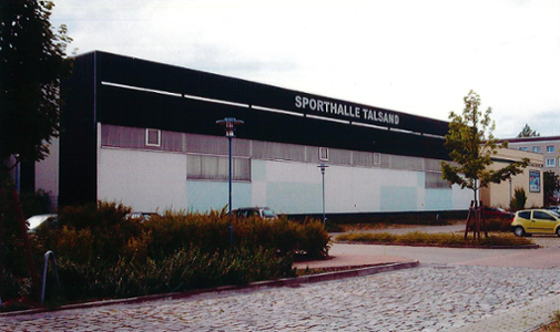 Sporthalle Talsand außen