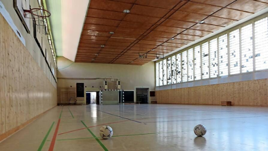 Turnhalle Puschkinstraße innen