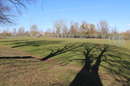 Nebenspielfeld Jahn-Sportplatz