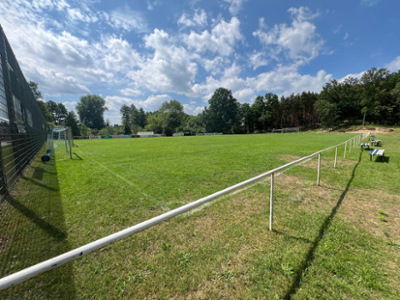 Sportplatz Rädel Hauptplatz