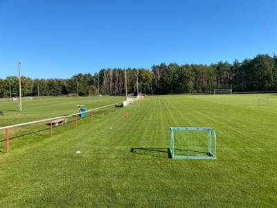 Sportplatz Bild 3