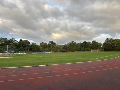 Sportplatz 2