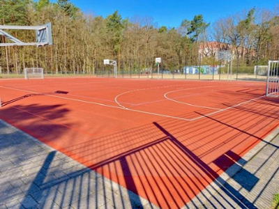 Basketball Anlage am SPL zum Kahleberg 